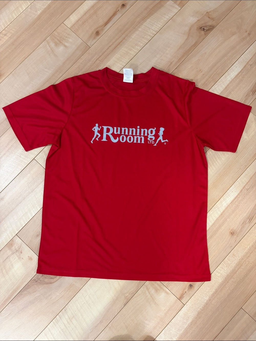 Unisex Running room athletic tshirt